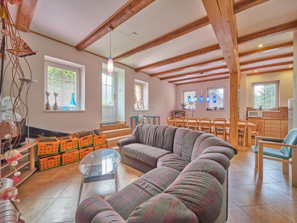 Holiday Home In Lampertice With Swimming Pool מראה חיצוני תמונה