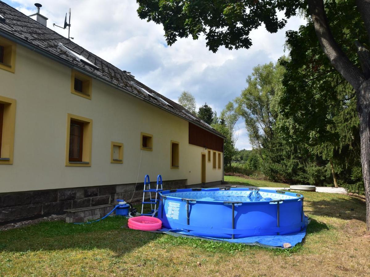 Holiday Home In Lampertice With Swimming Pool מראה חיצוני תמונה